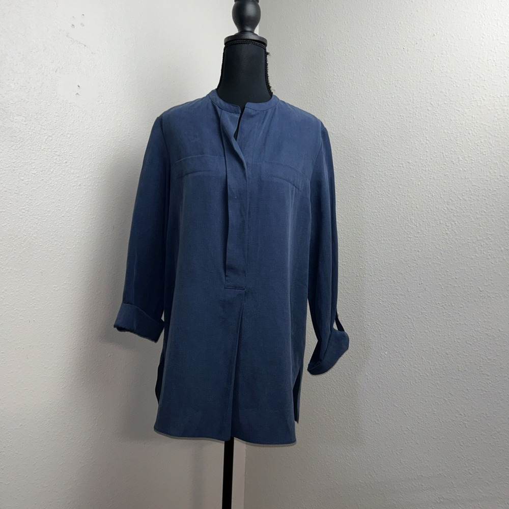 Anne Klein Blouse Women's Small Blue Linen Blend 3/4 Button Split V-Neck Classy